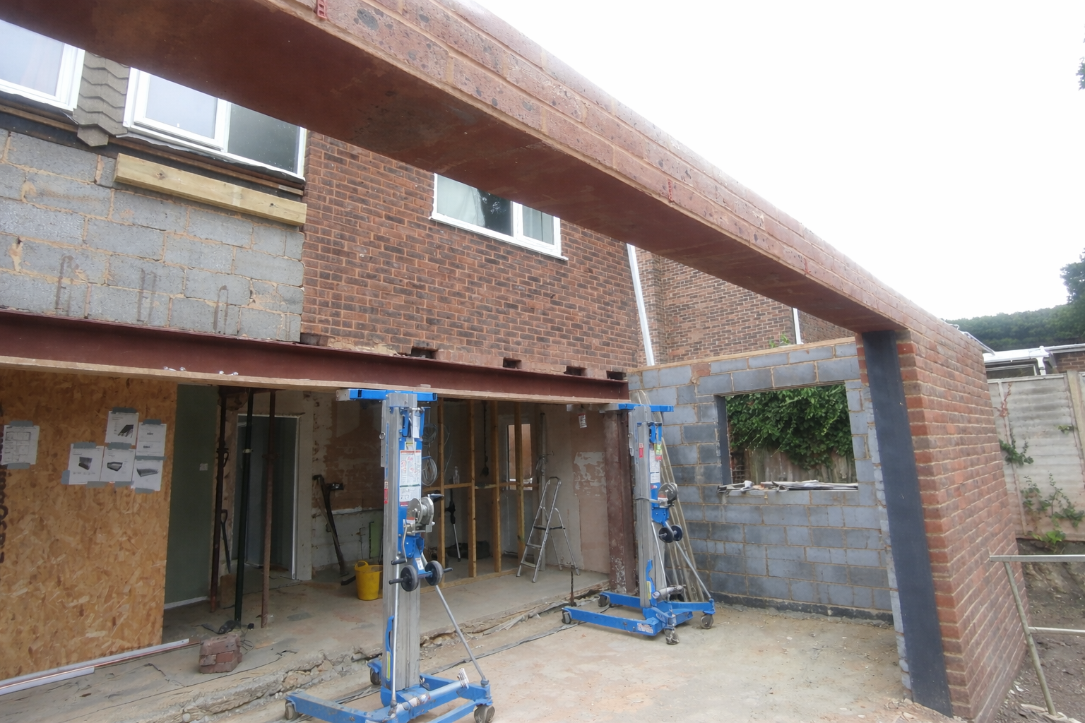 Structural steel beams & columns